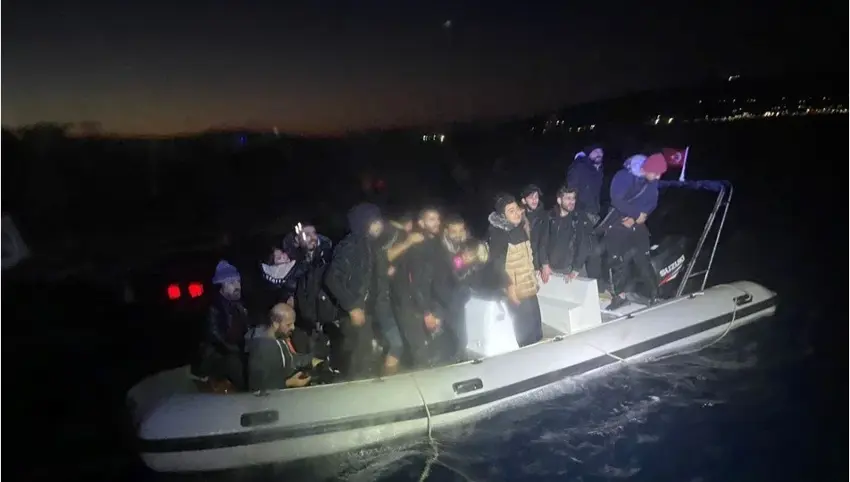 Muğla açıklarında 17 göçmen yakalandı!