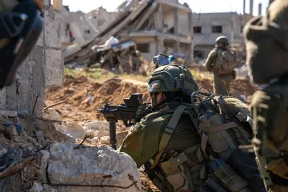SOHR: İsrail Şam'da bir aracı hedef aldı