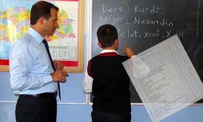 Li dijî 10 kotayên mamosteyên Kurdî bertek: Pêdivî bi gellek mamosteyan heye
