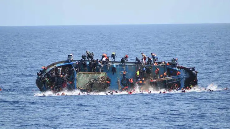 Manş Denizi'nde tekne battı: 5 göçmen hayatını kaybetti!