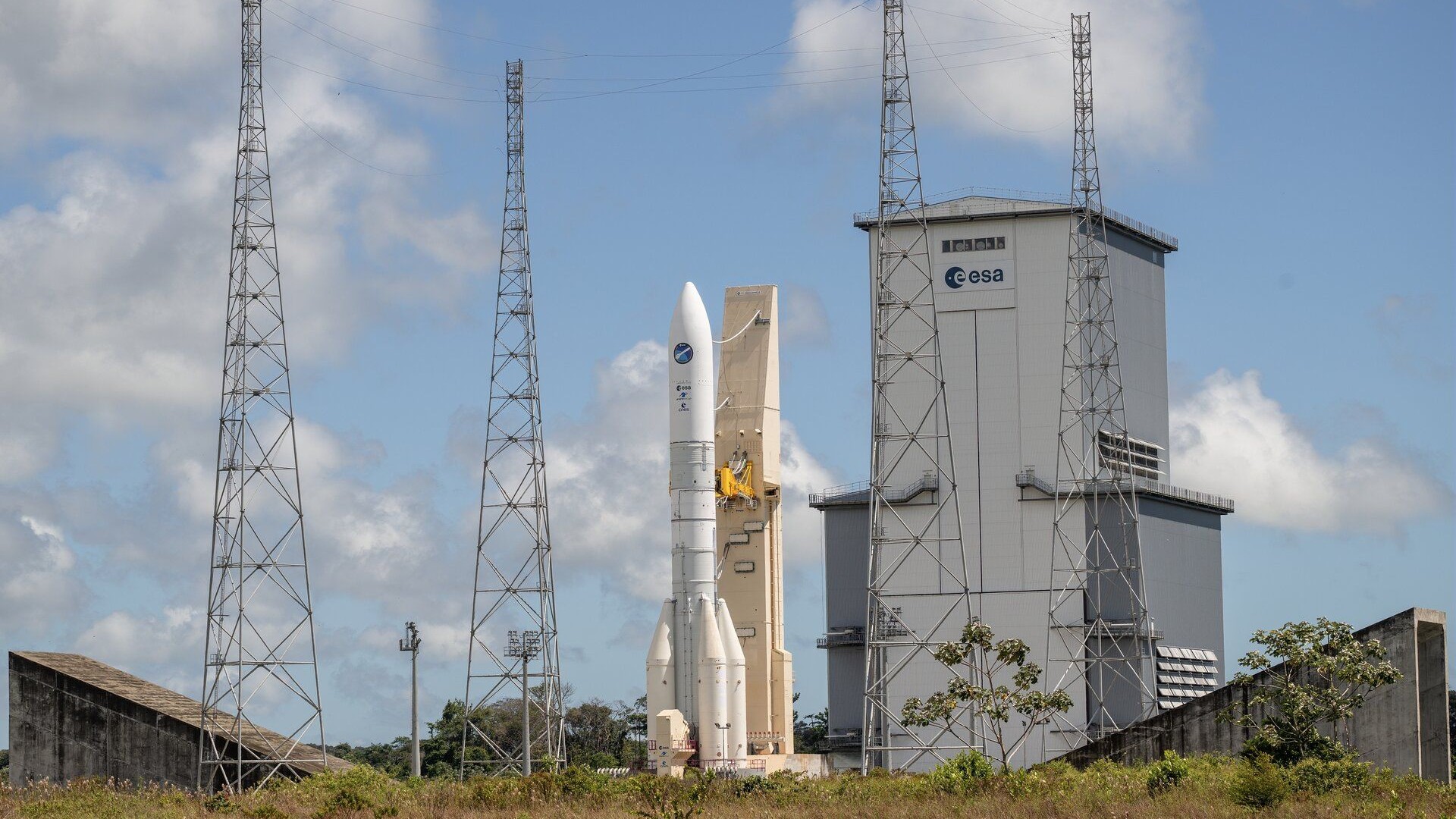 Ajansa Fezayê ya Awrûpayê got ku wê Ariane 6ê di 2024an de bişîne fezayê